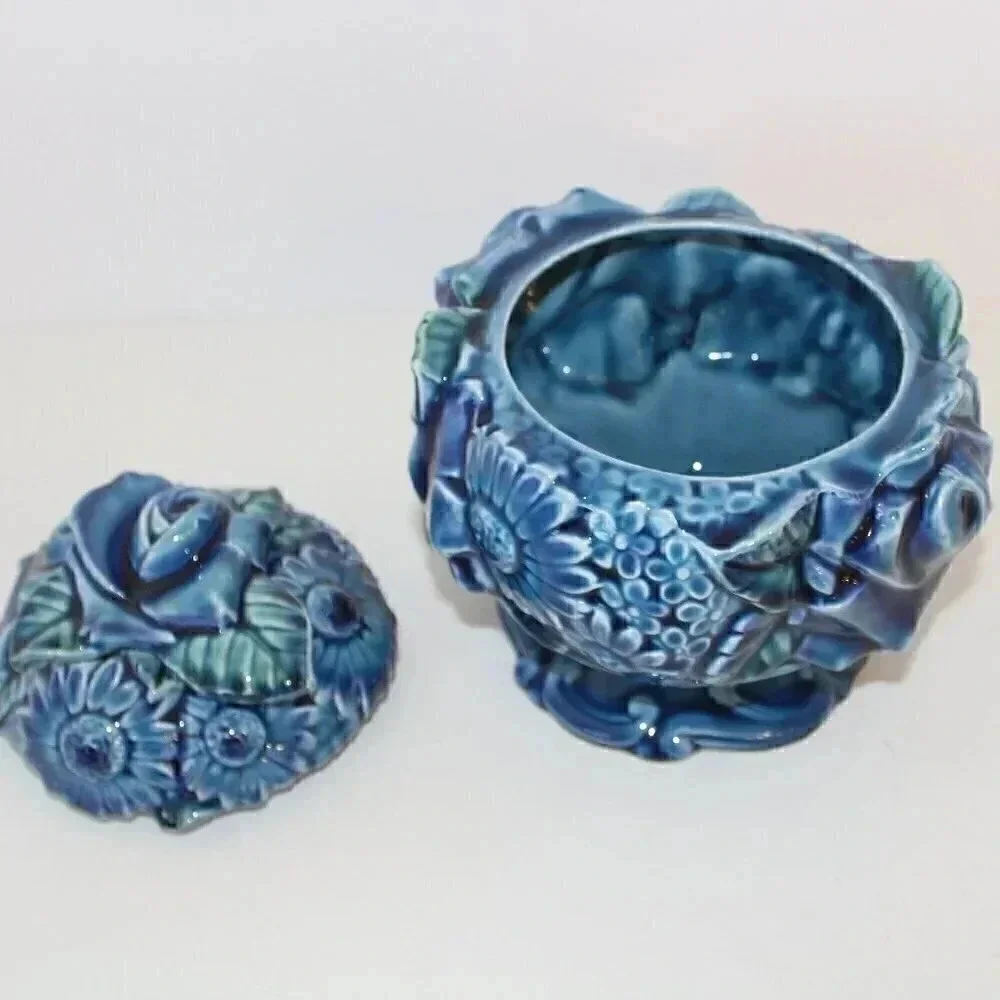 Vintage MCM Ceramic POTTERY Blue Flower Bouquet Storage Cookie Candy Jar W/ Lid